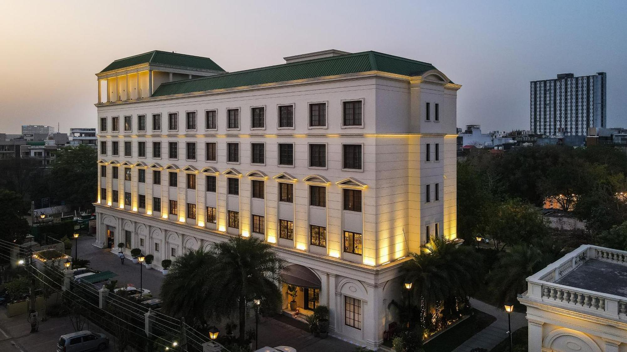 Hotel DLF Club 3 Gurgaon Zewnętrze zdjęcie